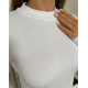 Хлопковая фактурная водолазка белого цвета