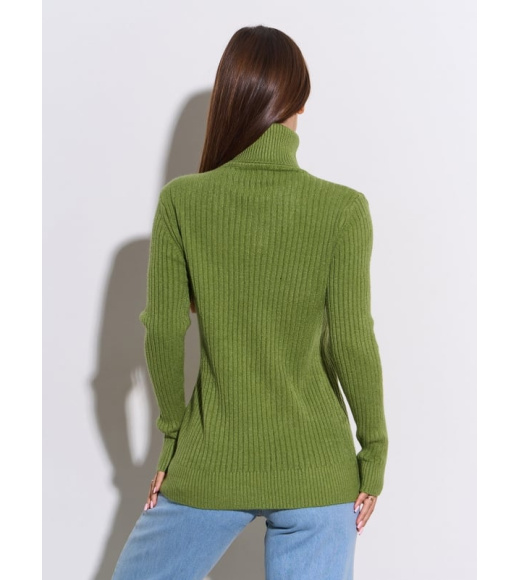 Зеленый фактурный гольф