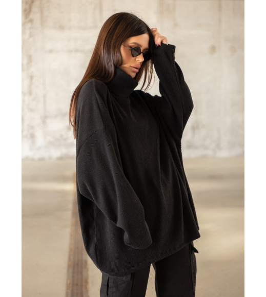 Черный оверсайз свитер из ангоры