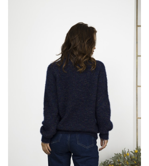 Темно-синій шовковий в`язаний светр з високим горлом
