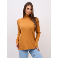 Горчичная кашемировая водолазка в рубчик