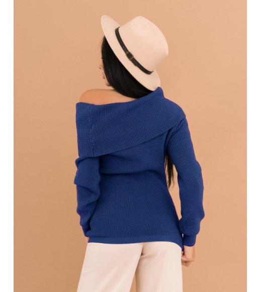 Синий ангоровый вязаный свитер с отворотом