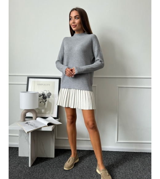 Серая кашемировая водолазка объемной вязки