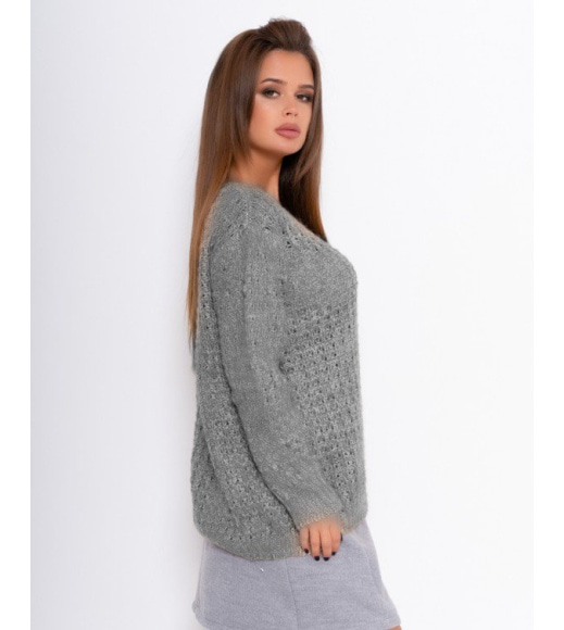 Сірий об`ємний светр з люрексом