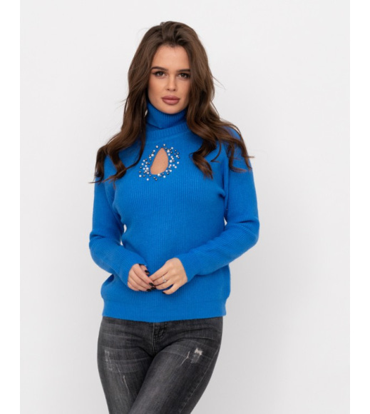 Блакитний вовняний светр з декоративним вирізом