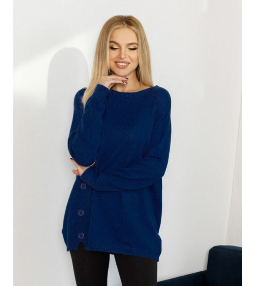 Темно-синій ангоровий светр декорований гудзиками
