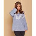 Блакитний вовняний пуловер з мереживом