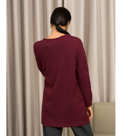 Бордовый шерстяной свитер с декором на рукавах