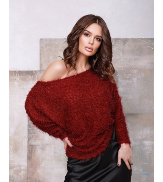 Бордовий вільний светр-травичка з широкою горловиною