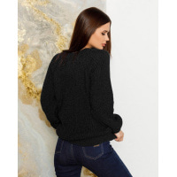 Черный шерстяной свитер объемной вязки