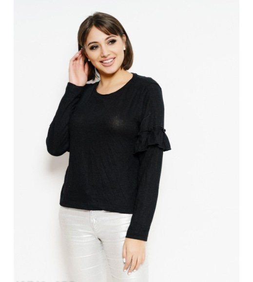 Чорний трикотажний светр з рюшами на рукавах