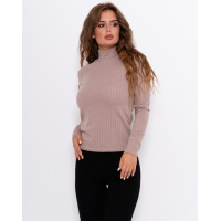 Бежевый однотонный гольф из фактурного трикотажа