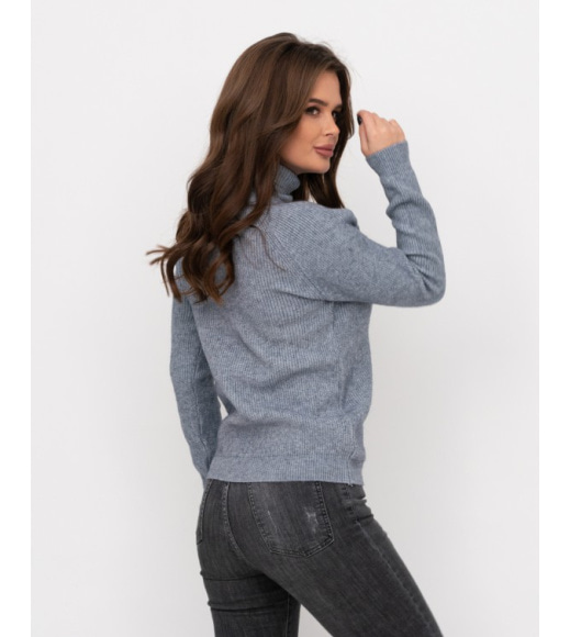 Серый шерстяной свитер с декоративным вырезом