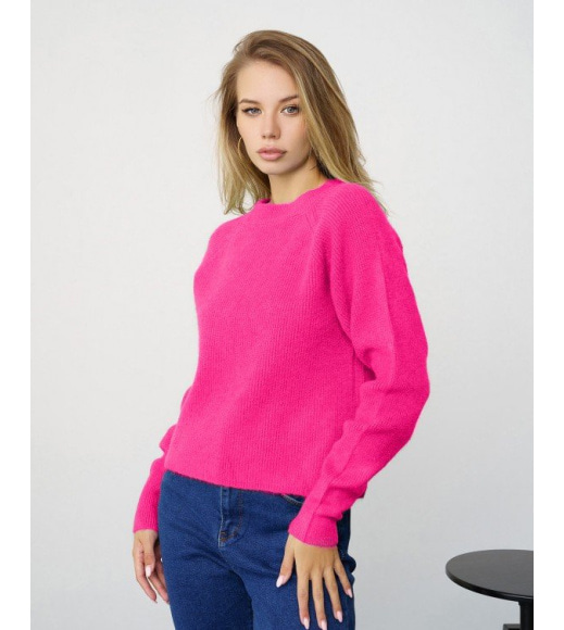 Малиновый шерстяной вязаный свитер