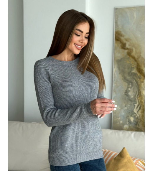 Серый вязаный свитер с рукавами-реглан