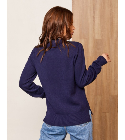 Темно-синий ангоровый свитер с накладным карманом