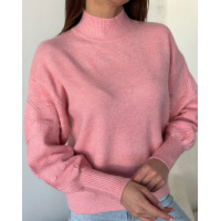 Ангоровий рожевий светр із об'ємними рукавами