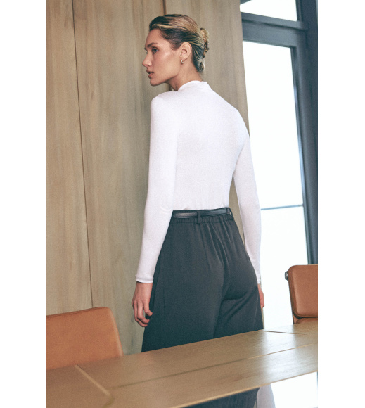 Белый женский гольф Seventeen 2266.6294