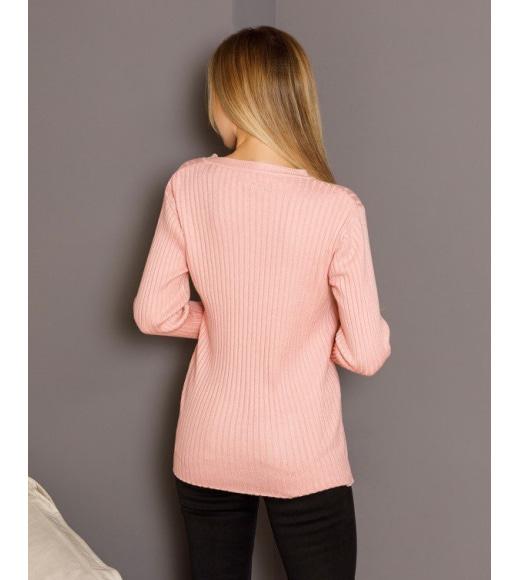 Розовый свитер с декоративной горловиной