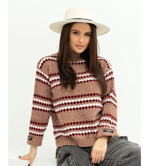 Бежевый мохеровый свитер с полосатым декором