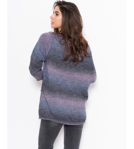 Сиреневый свободный свитер с оригинальным воротником