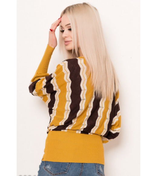 Горчичный ангоровый свитер с вертикальными полосками