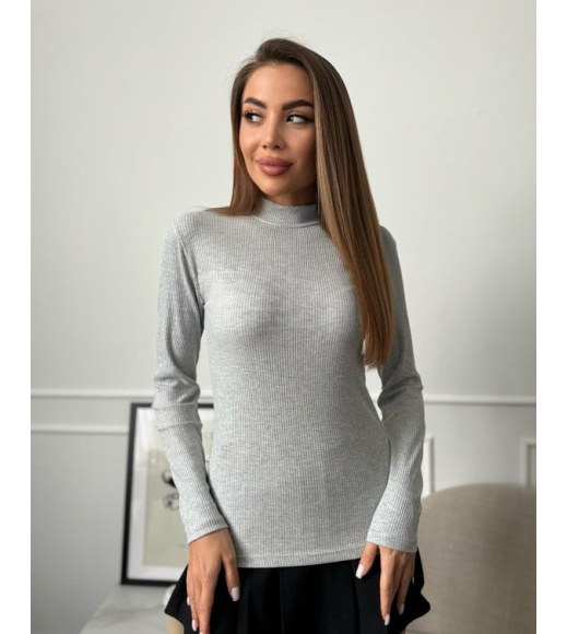 Серая хлопковая водолазка в рубчик