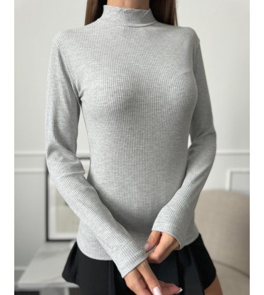 Серая хлопковая водолазка в рубчик