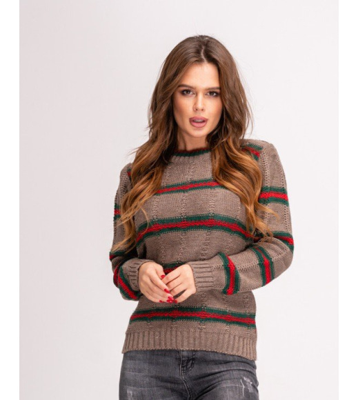 Коричневый вязаный свитер с красно-зелеными полосками
