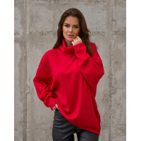 Красный удлиненный свитер с высоким горлом