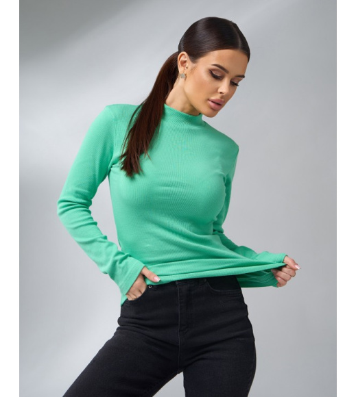 Хлопковая фактурная водолазка салатового цвета