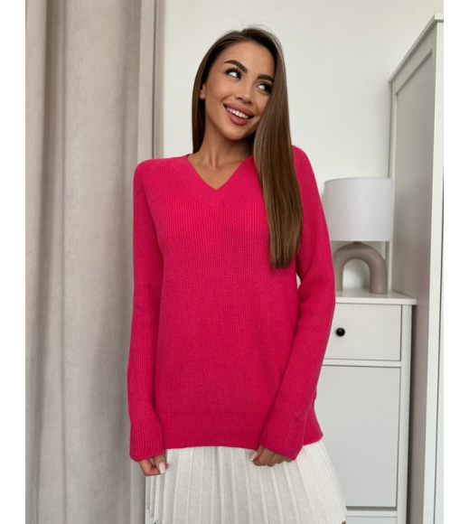 Кашемировый вязаный пуловер малинового цвета