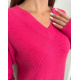 Кашемировый вязаный пуловер малинового цвета