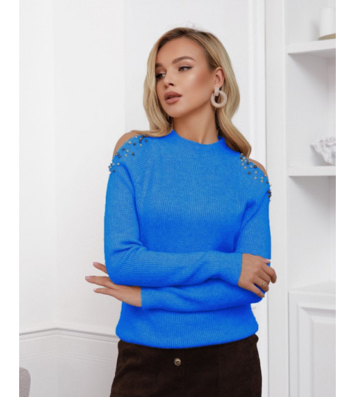 Блакитний в`язаний светр з вирізами на плечах