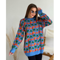 Голубой свободный свитер с орнаментом