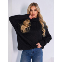 Черный удлиненный свитер с высоким горлом