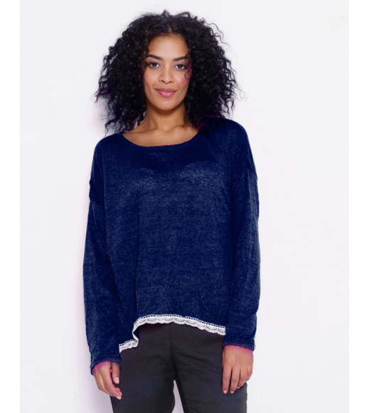 Темно-синий тонкий удлиненный свитер с кружевом