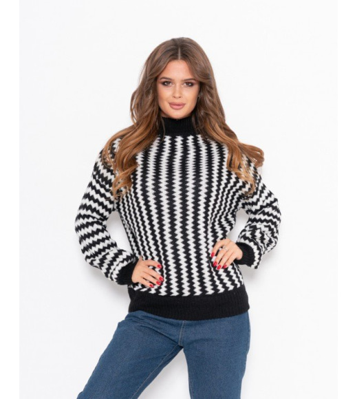 Чорно-білий светр з вертикальним візерунком