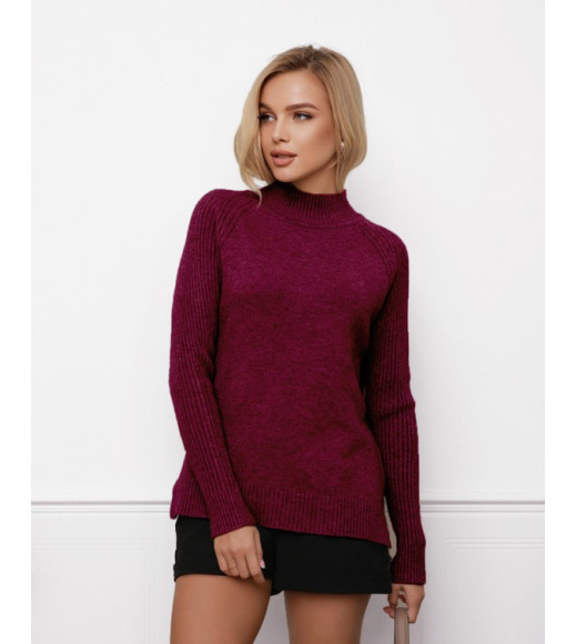 Фиолетовый шерстяной свитер с фактурными вставками