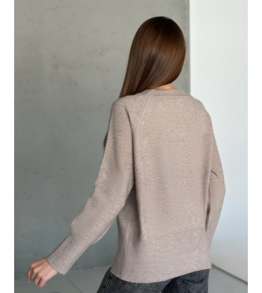 Светло-коричневый ангоровый свитер с удлиненными манжетами