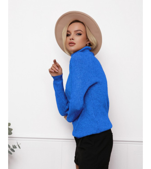 Голубой фактурный вязаный свитер с высоким горлом