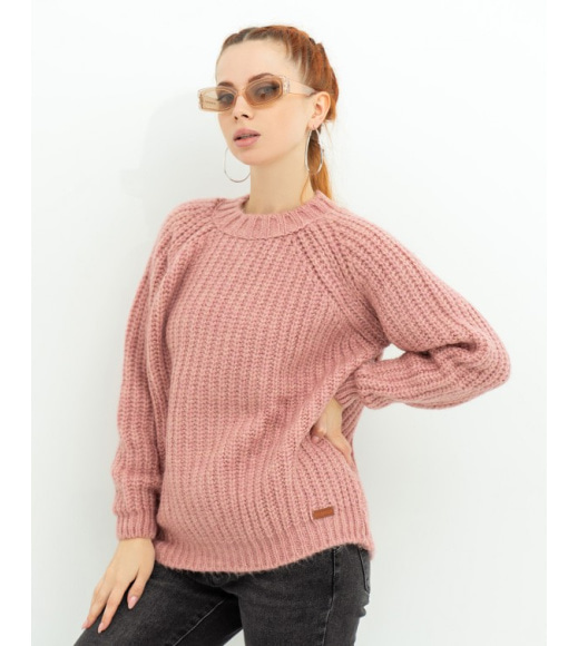 Рожевий теплий светр об'ємної в'язки