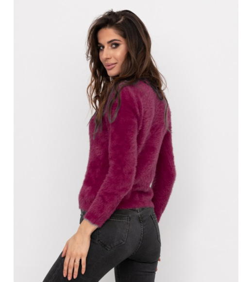 Бордовый пушистый эластичный вязаный свитер