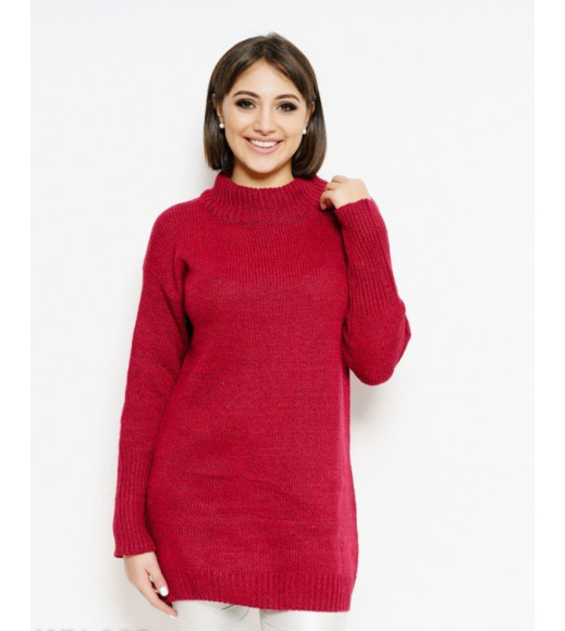 Бордовый удлиненный свитер с горловиной