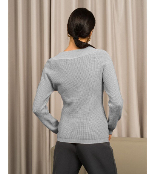 Сірий в`язаний светр з ангори