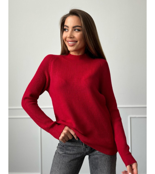 Красная кашемировая водолазка объемной вязки