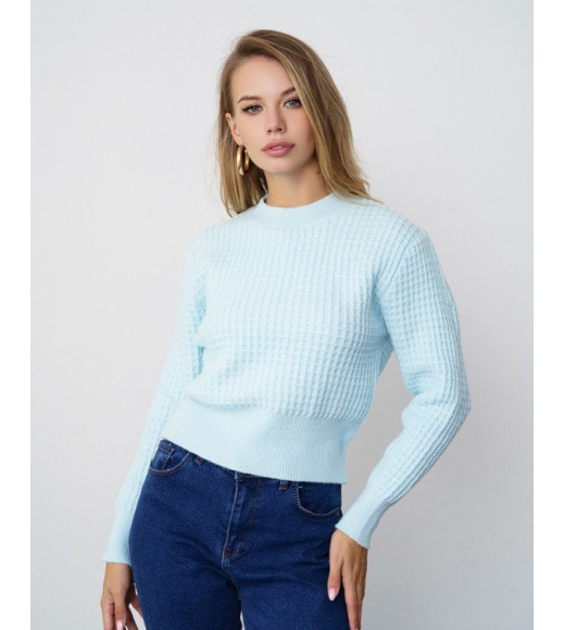Голубой клетчатый свитер объемной вязки