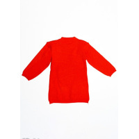 Красный вязаный удлиненный свитер с аппликацией