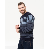 Темно-синий шерстяной пуловер с полосками