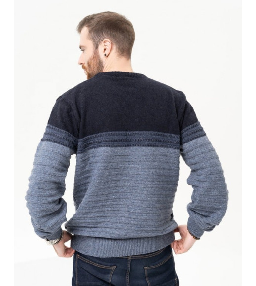 Темно-синий шерстяной свитер с объемными полосками